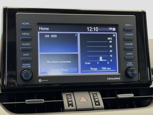 Used 2022 Toyota RAV4 XLE Premium FWD image 9