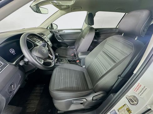 Used 2024 Volkswagen Tiguan S image 13