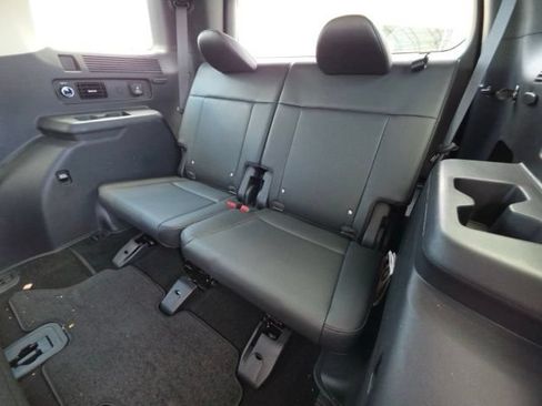 Used 2025 Hyundai Santa Fe XRT AWD/4WD image 16