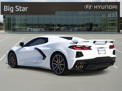 Used 2025 Chevrolet Corvette Stingray Premium Conv w/ Z51 Performance Package image 3