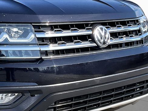 Used 2019 Volkswagen Atlas SE w/ Towing Package AWD/4WD image 26