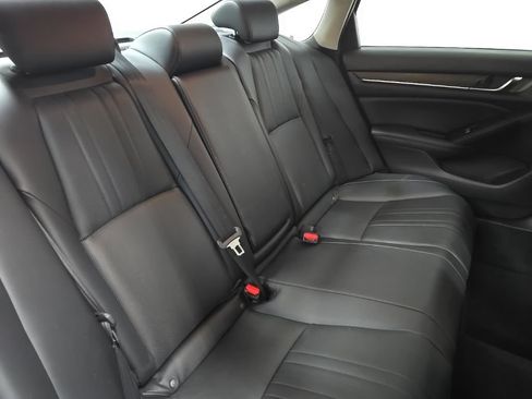 Used 2022 Honda Accord EX-L image 17