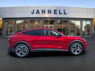 New 2024 Ford Mustang Mach-E Select w/ Comfort Package Lite