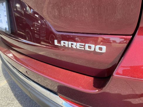 New 2025 Jeep Grand Cherokee Laredo X image 27