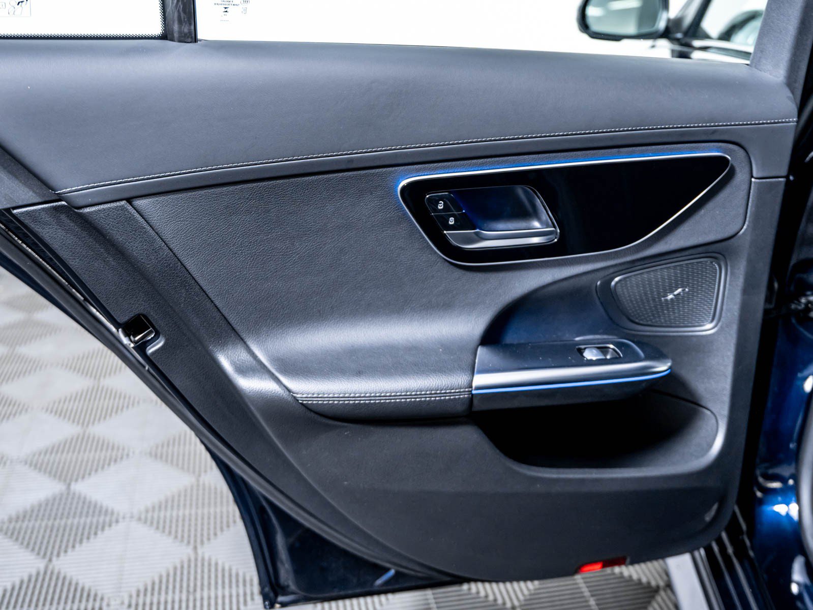 Certified 2023 Mercedes-Benz C 300 Sedan image 25