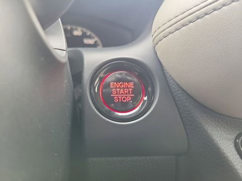 Certified 2026 Honda HR-V EX-L image 29