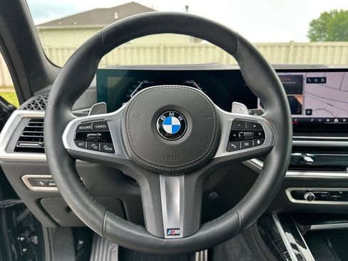 Certified 2025 BMW X7 xDrive40i w/ M Sport Package AWD/4WD image 28