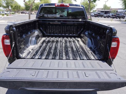 New 2026 GMC Canyon Elevation w/ Convenience Package RWD image 8