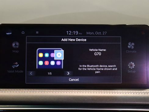 Used 2023 Genesis G70 2.0T image 33