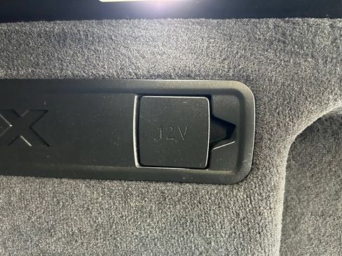 Used 2025 BMW X6 xDrive40i AWD/4WD image 38