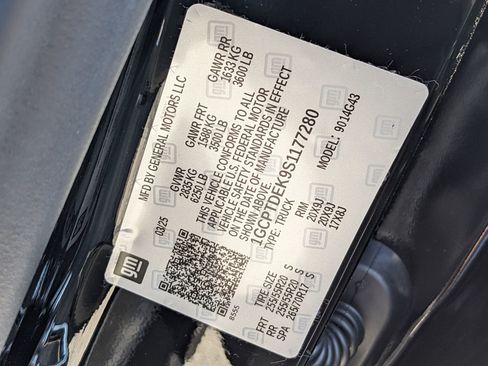 New 2025 Chevrolet Colorado Z71 w/ Technology Package image 21