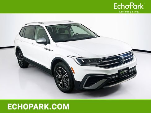 Used 2024 Volkswagen Tiguan Wolfsburg Edition image 1