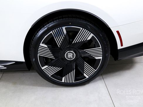 New 2025 Rolls-Royce Spectre w/ Spectre Enhancement Package AWD/4WD image 35