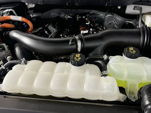 Used 2024 Ford F150 Lariat w/ Bed Utility Package image 35