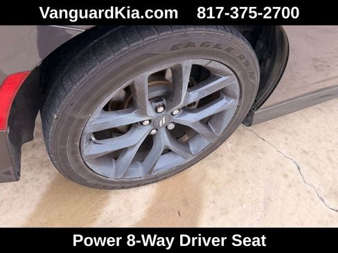 Used 2023 Dodge Charger R/T w/ Blacktop Package image 10