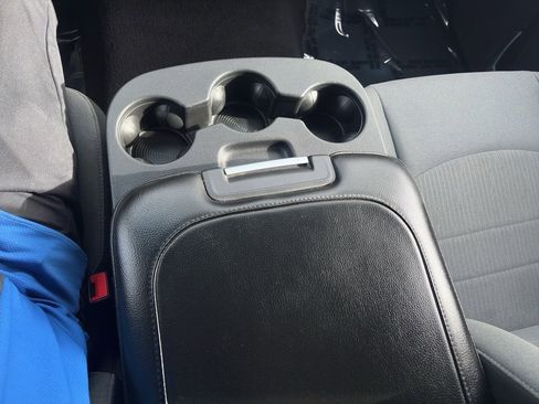 Used 2024 RAM 1500 Classic SLT image 13