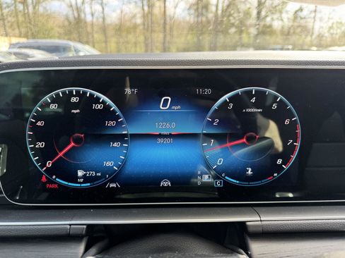 Used 2022 Mercedes-Benz GLE 350 4MATIC image 9