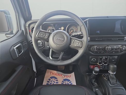 New 2026 Jeep Wrangler Unlimited Rubicon image 13