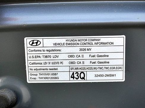 Used 2026 Hyundai Venue SEL FWD image 35