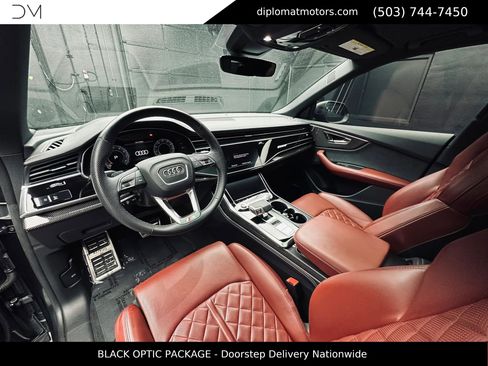 Used 2023 Audi SQ8 Prestige AWD/4WD image 17