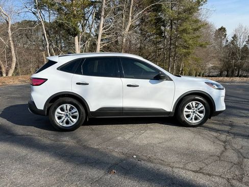 Used 2021 Ford Escape S image 6