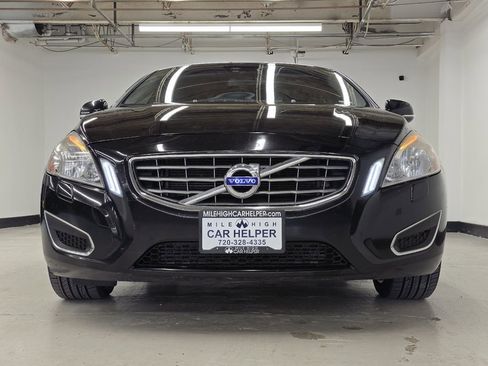Used 2013 Volvo S60 T5 FWD image 3