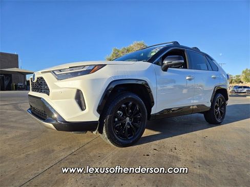 Used 2022 Toyota RAV4 XSE image 2