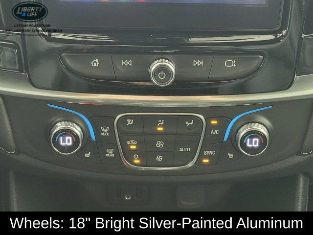 Used 2024 Chevrolet Traverse LT AWD/4WD image 22