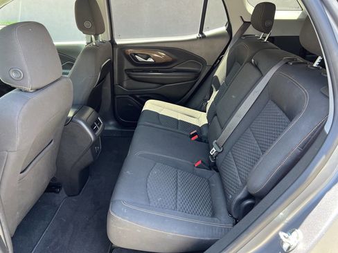 Used 2020 GMC Terrain SLE image 21