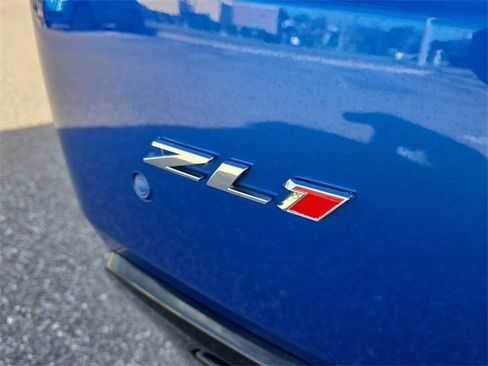 Used 2018 Chevrolet Camaro ZL1 w/ LPO, ZL1 Protection Package image 5