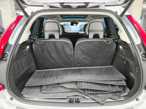 Used 2017 Volvo XC90 T6 Inscription w/ Vision Package image 28