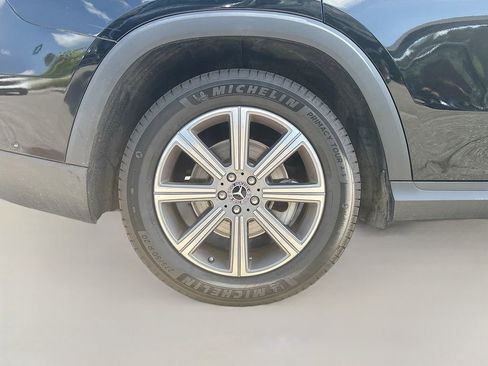 Used 2022 Mercedes-Benz GLS 450 4MATIC image 13