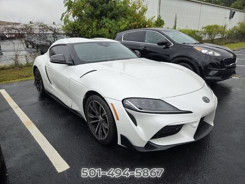 Used 2023 Toyota Supra RWD image 3