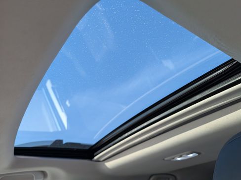 Used 2023 Subaru Outback Touring XT image 23