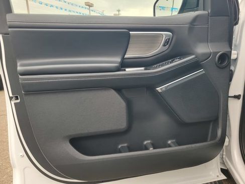 Certified 2025 Ford Expedition Max Platinum AWD/4WD image 16