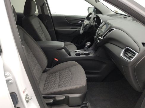 Used 2024 Chevrolet Equinox LT image 21