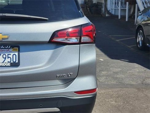 Certified 2023 Chevrolet Equinox LT w/ Driver Convenience Package image 5