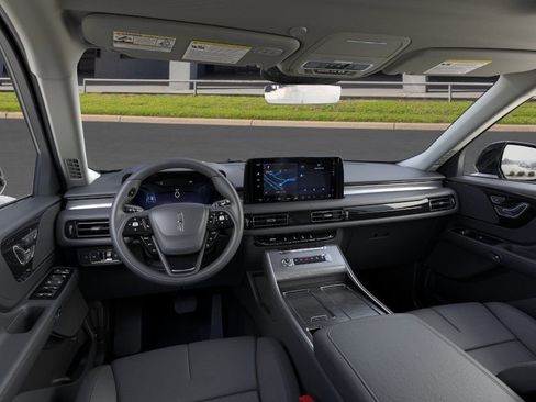 New 2026 Lincoln Aviator 2WD image 9