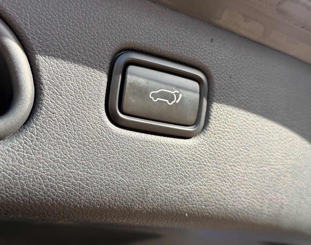 Used 2020 Kia Sportage EX w/ Option Group 15 AWD/4WD image 19