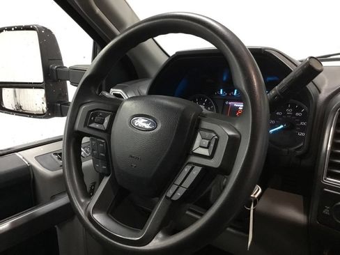 Used 2021 Ford F250 XLT w/ XLT Value Package AWD/4WD image 30