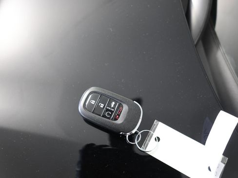 Used 2025 Honda Accord EX-L image 30