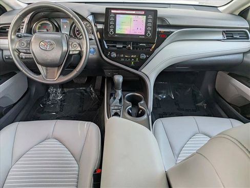 Used 2024 Toyota Camry SE FWD image 16