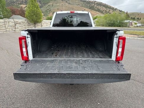 Used 2024 Ford F350 XLT AWD/4WD image 9