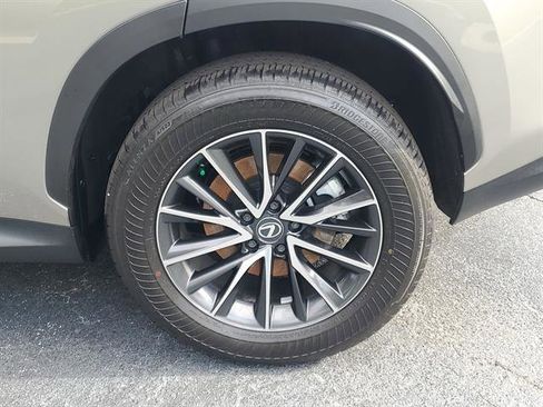 Used 2024 Lexus NX 350 Premium image 29