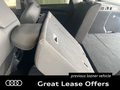 Used 2025 Audi Q5 Premium Plus w/ Premium Plus AWD/4WD image 16