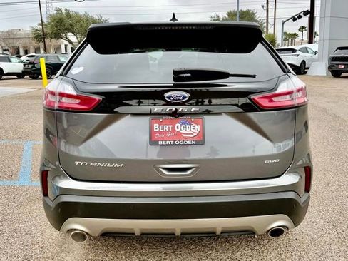 Used 2024 Ford Edge Titanium AWD/4WD image 5