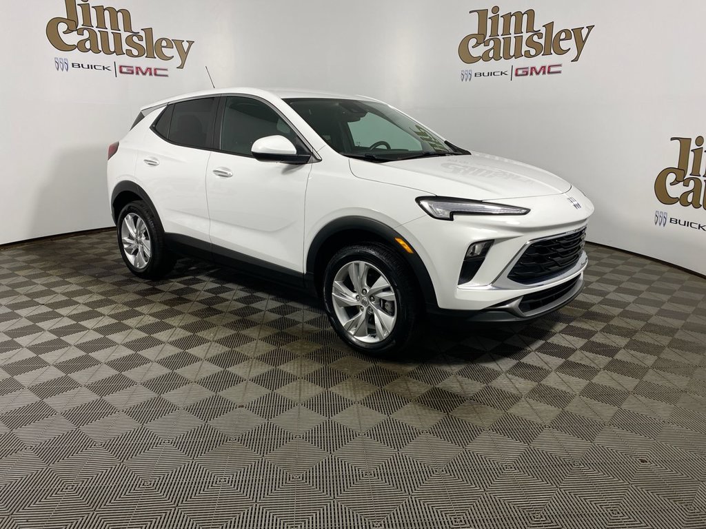 Certified 2024 Buick Encore GX Preferred AWD/4WD image 1
