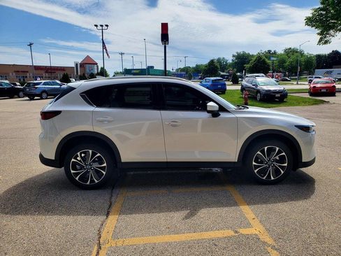 Used 2023 MAZDA CX-5 AWD 2.5 S w/ Premium Plus Pkg image 4
