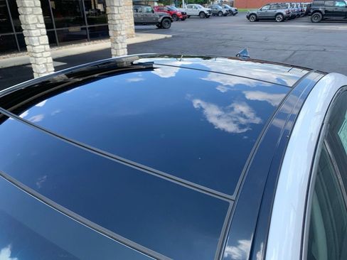 Used 2018 Genesis G80 3.8 w/ Option Group 03 AWD/4WD image 11