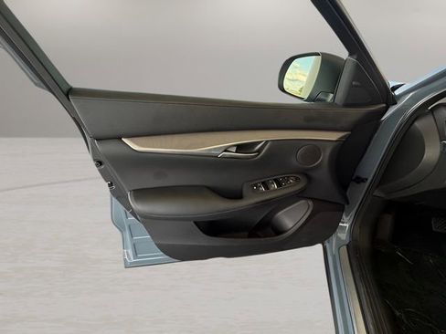 Used 2022 INFINITI QX50 Luxe image 13